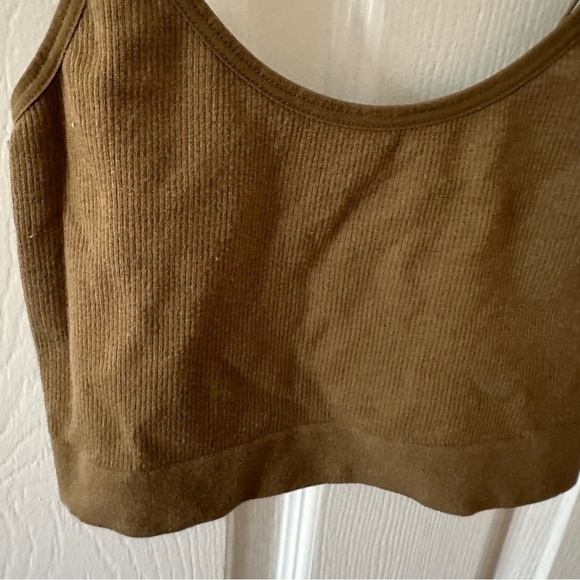 Crop Top - Picture 3 of 7